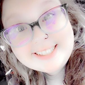 Meet your Posher, Jasmin